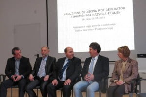 Pobudnika srečanja sta bila župana občin Ribnica in Škofja Loka. Foto: Simona Fajfar