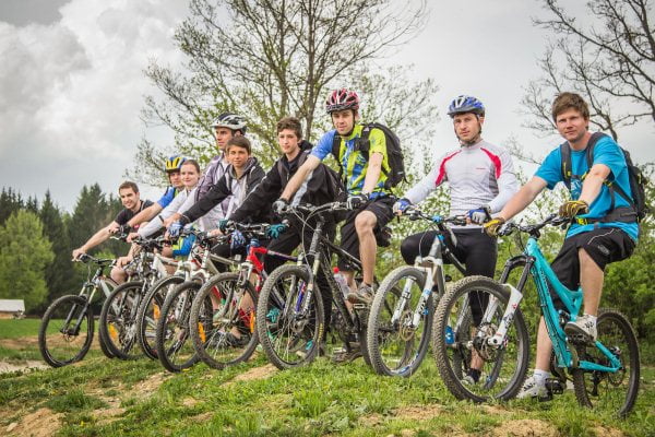 KK Ribnčan - udeleženci spomladanskega kolesarjenja 2013