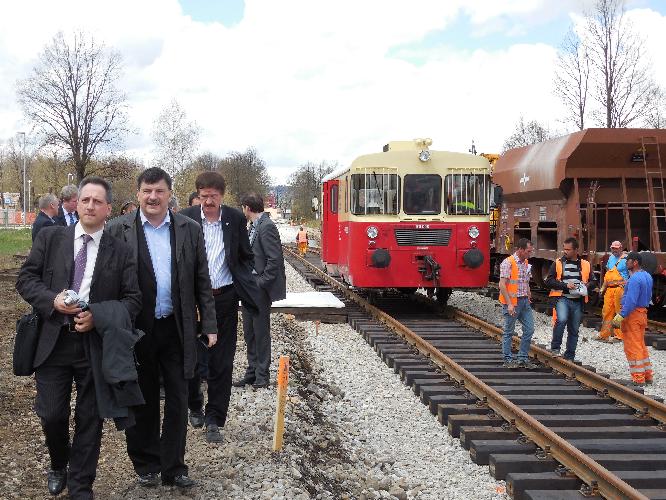 Obnova železniške proge od Grosupljega proti Kočevju letos le do Lipovca