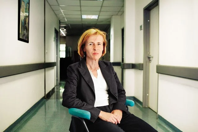 dr. Vesna Švab