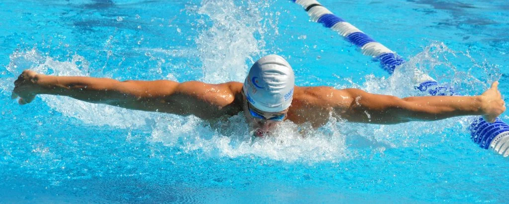 Delfinova tehnika plavanja, naj atraktivnejša tehnika v plavanju
