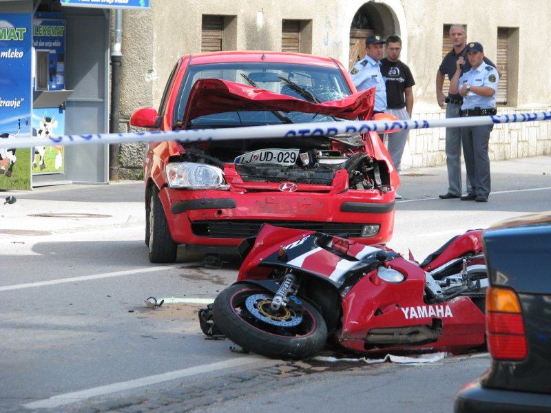 Nesreča motorista v Ribnici, 16.8.2010 Foto Milan Glavonjić