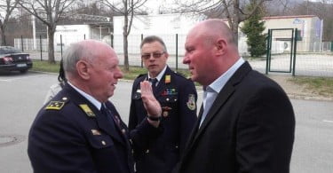 Predsednik Gasilske zveze Ribnica Cveto Marinšek (levo)