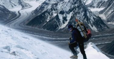 Zavod Rihtarjeva domačija vabi na pogovor z alpinistoma NIVES MEROI in ROMANOM BENETOM