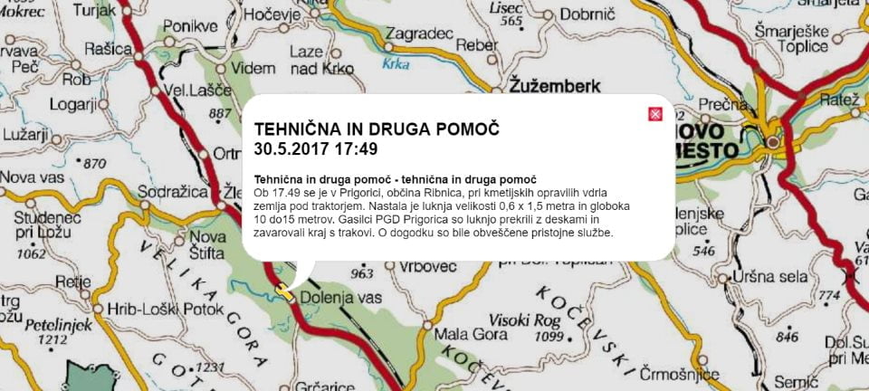 V Prigorici se je pri kmetijskih opravilih vdrla zemlja pod traktorjem