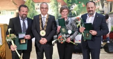 Z leve Janez Mihelič, župan Ivan Benčina, Marija Turk in Maks Lavrič