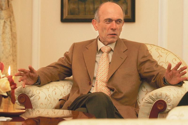 Dr. Janez Drnovšek