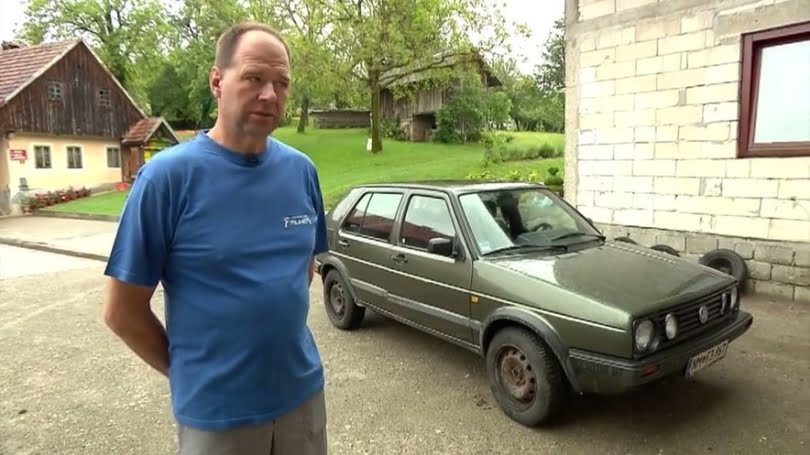 Viničan, ki so mu migrantje ukradli golfa