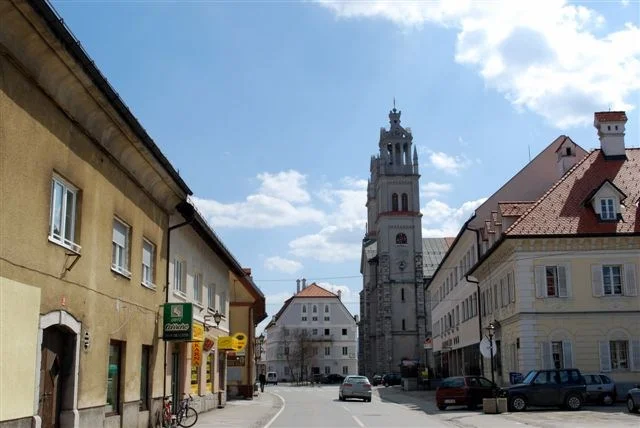 Ribniški trg